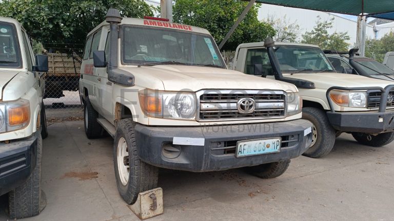 Toyota/LandCruiser