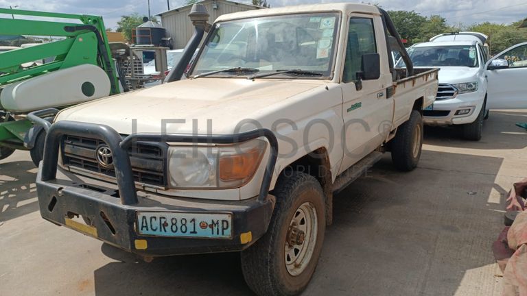 Toyota/LandCruiser - 2012