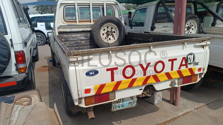 Toyota/LandCruiser - 2013