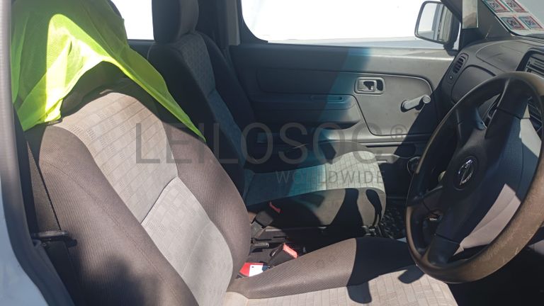 Nissan/Hardbody NPR 300 - 2017