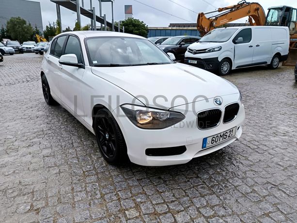 BMW 116d · Ano 2012
