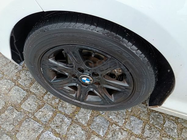 BMW 116d · Ano 2012