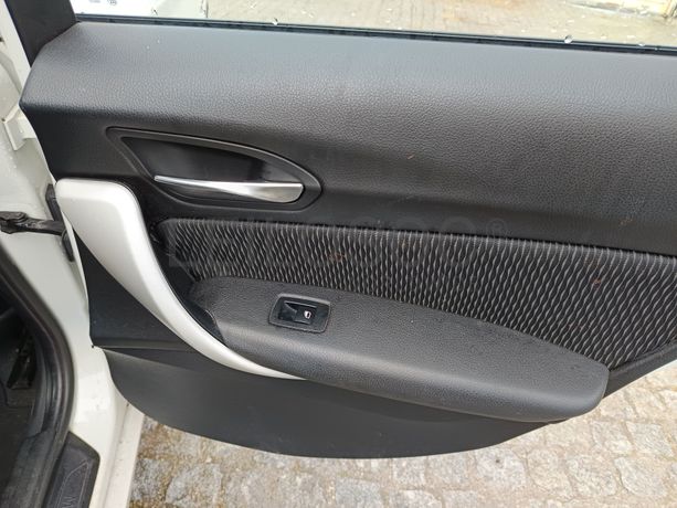BMW 116d · Ano 2012
