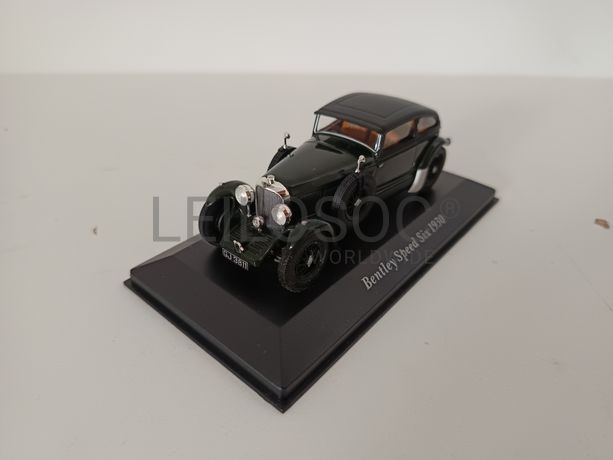 Miniatura Veículo Escala 1:43