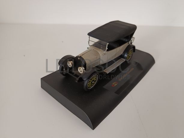 Miniatura Veículo Escala 1:43