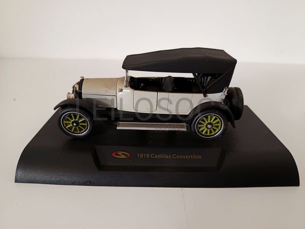 Miniatura Veículo Escala 1:43