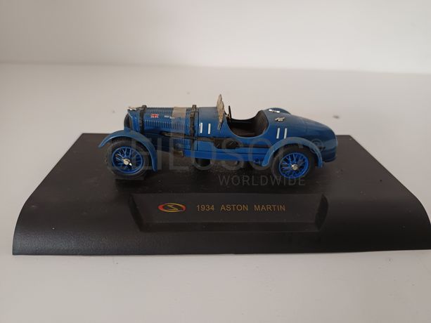 Miniatura Veículo Escala 1:43