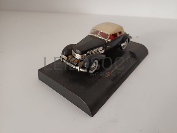 Miniatura Veículo Escala 1:43