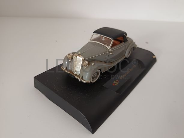 Miniatura Veículo Escala 1:43