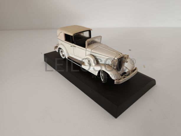 Miniatura Veículo Escala 1:43