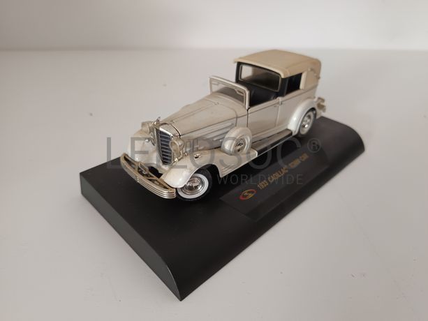 Miniatura Veículo Escala 1:43