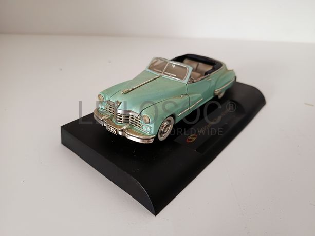 Miniatura Veículo Escala 1:43