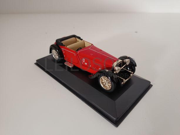 Miniatura Veículo Escala 1:43