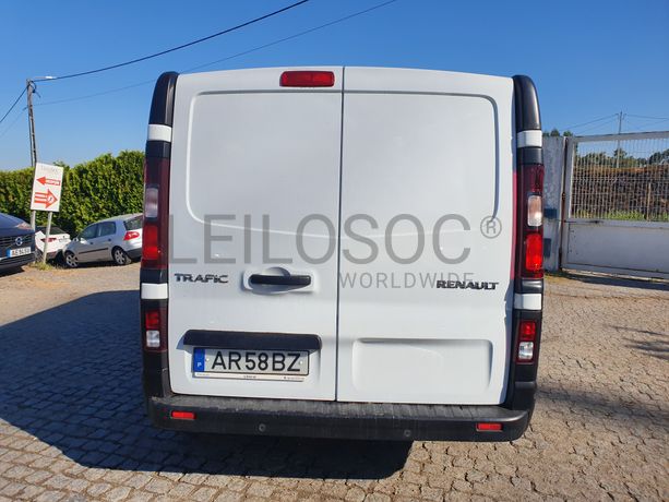 Renault Trafic · Ano 2022