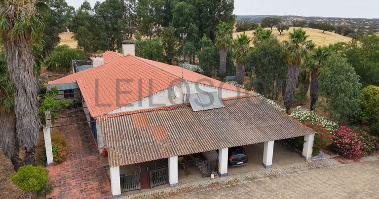 Herdade do Topo · "Monte da Janeila" · 210 hectares · Serpa