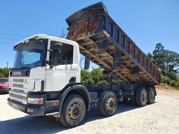 Scania P114CB 8x4 · Ano 2000