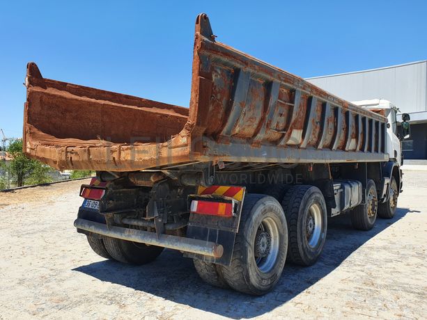 Scania P114CB 8x4 · Ano 2000