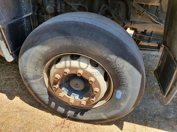 Scania P114CB 8x4 · Ano 2000