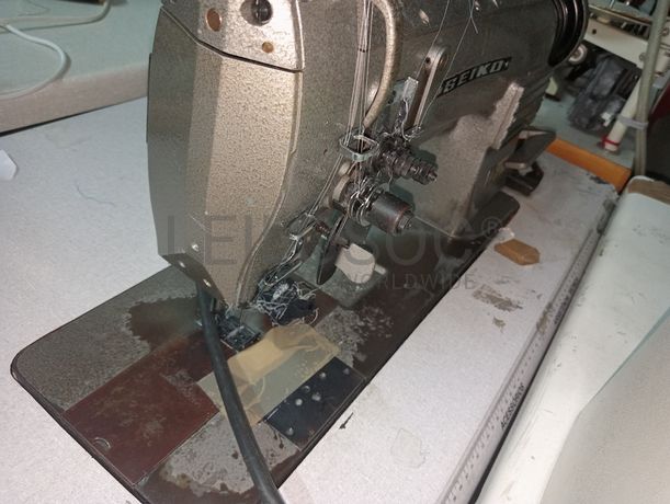 Máquina de 2 agulhas