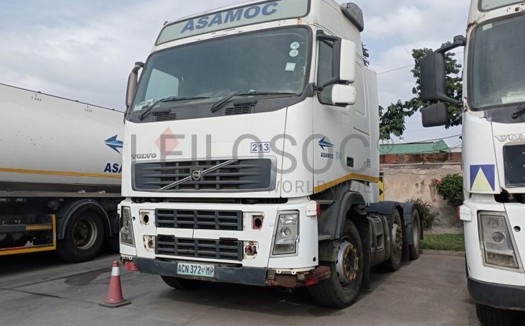 Camião Volvo 
