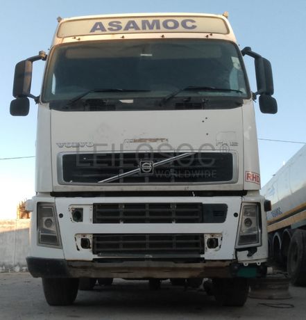 Camião FH12 460