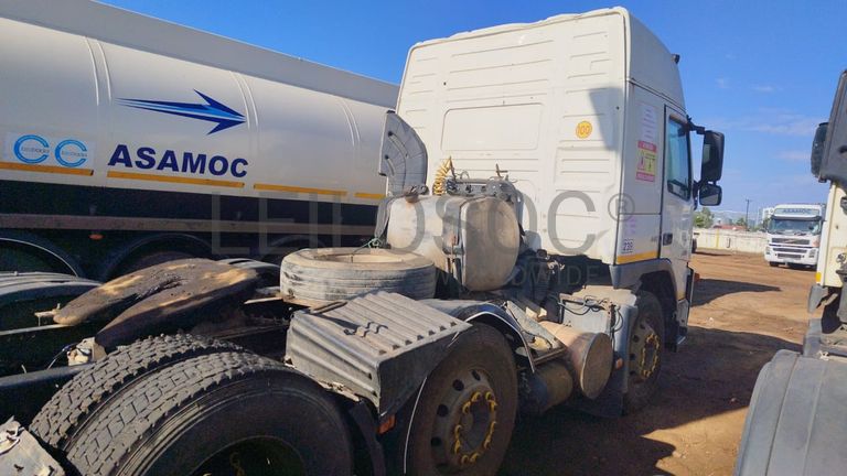 Camião Volvo FM 12 440 CV