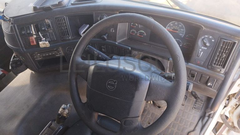 Camião Volvo FM 12 440 CV