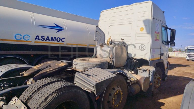 Camião Volvo FM 12 440 CV