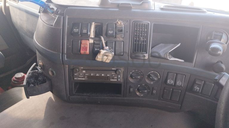 Camião Volvo FM 12 440 CV