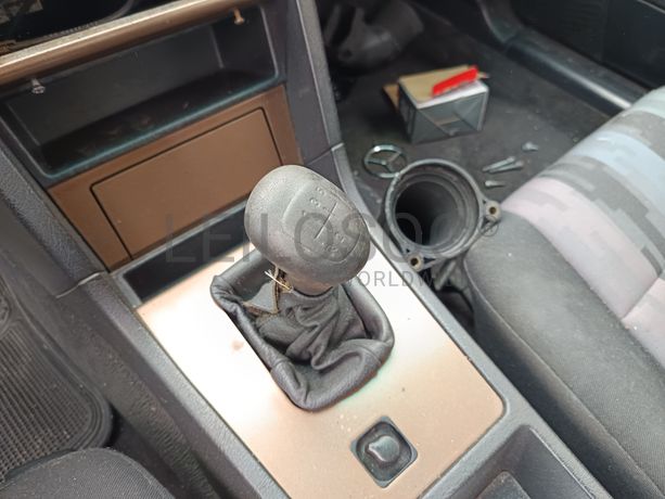 Mercedes-Benz C220 D · Ano 1994