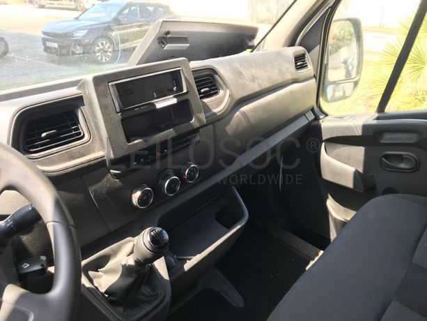 Renault Master · Ano 2022