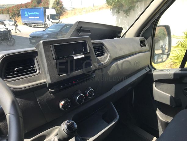 Renault Master · Ano 2022