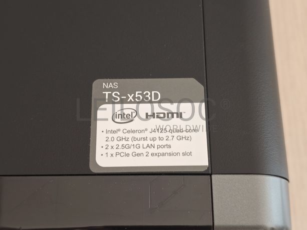 NAS QNAP TS-453D