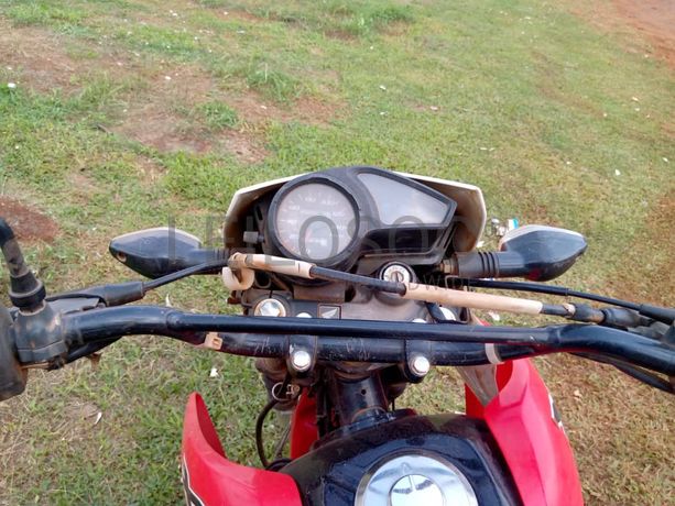 Motorcycle - Honda  XL125