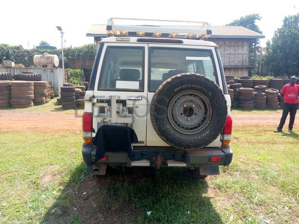 Toyota Landcruiser Hard Top HZJ76R-RKMRS 2018