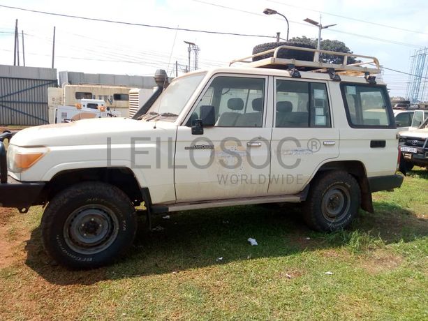 Toyota Landcruiser Hard Top HZJ76R-RKMRS 2018