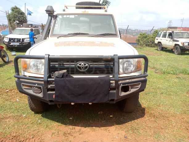 Toyota Landcruiser Hard Top HZJ76R-RKMRS 2018