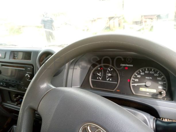 Toyota Landcruiser Hard Top HZJ76-DKMRS 2017