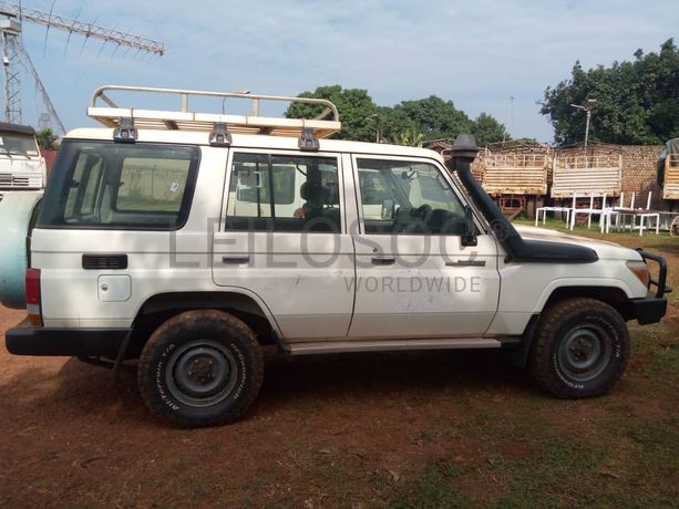 Toyota Landcruiser Hard Top HZJ76R-RKMRS 2018