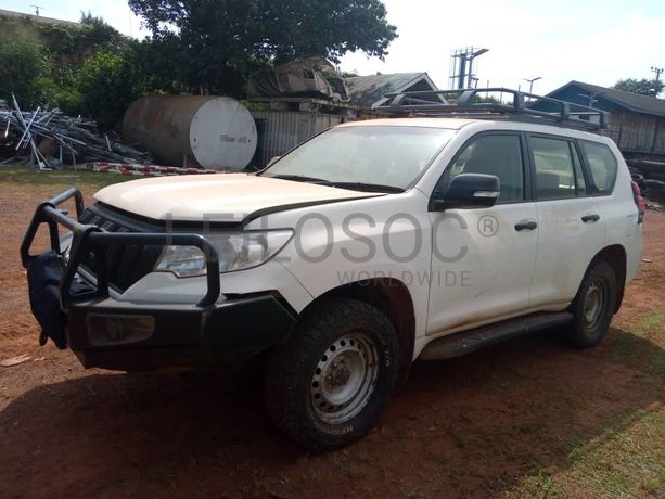 Toyota Landcruiser Prado KDJ150R-GKFEY 2017