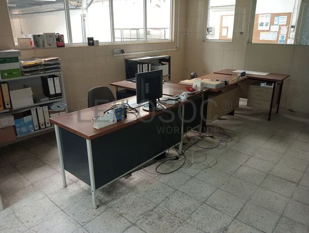 Mobiliário · Equipamentos