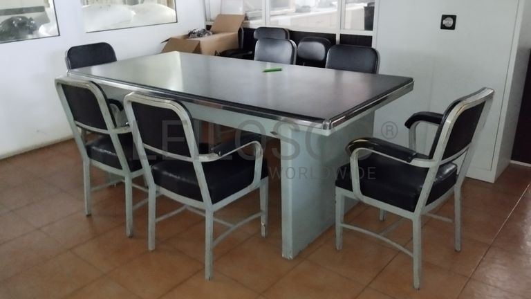 Equipamento de Apoio à Indústria · Mobiliário de Escritório