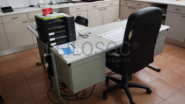 Equipamento de Apoio à Indústria · Mobiliário de Escritório