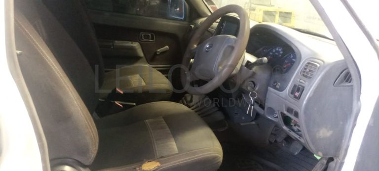 Nissan Hardbody NP 300