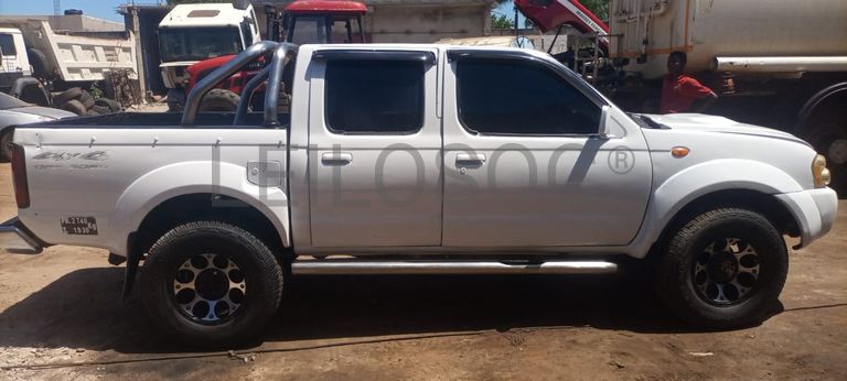 Nissan Hardbody NP 300