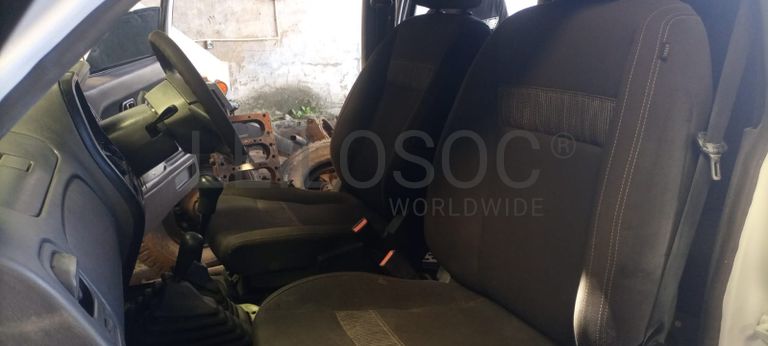 Nissan Hardbody NP 300