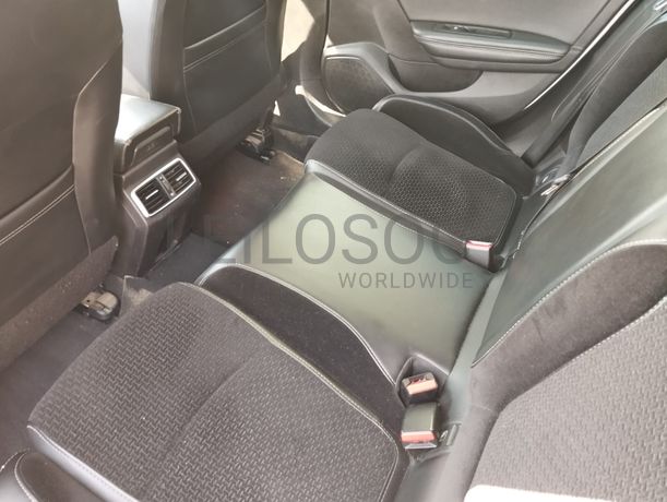 Renault Mégane IV Sport  · Ano 2018