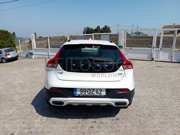 Volvo V40 D2 Cross Country · Ano 2016