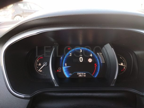 Renault Mégane · Ano 2016