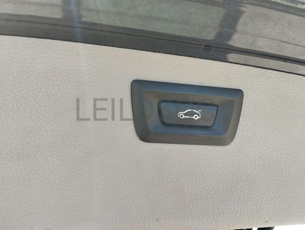 BMW 318 D · Ano 2015